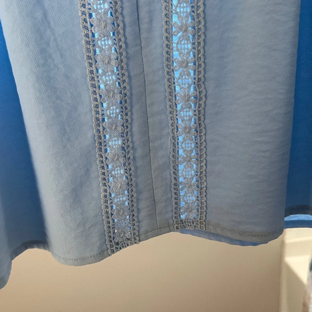 Lane Bryant Sky Blue Lace Accent Blouse - Picture 12 of 12